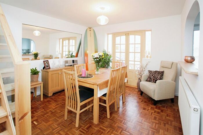 2 Bedroom Detached House For Sale In Beech Grove, Caerphilly, CF83