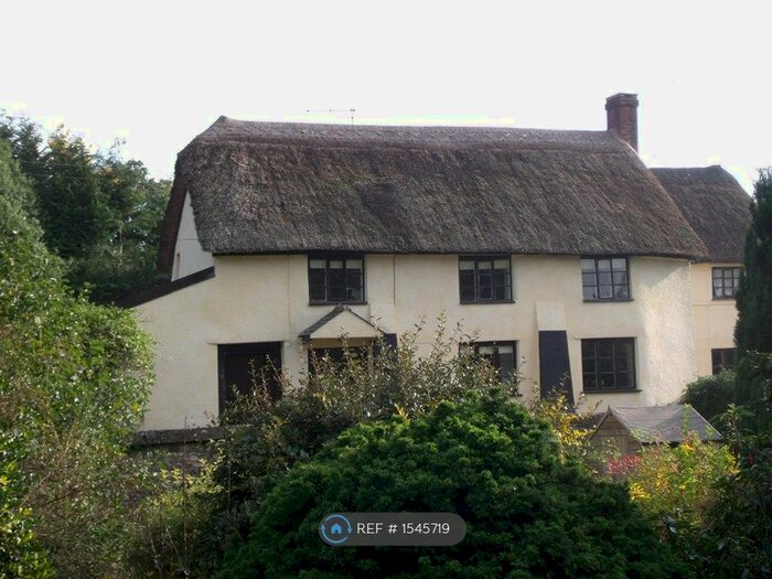 3 Bedroom Detached House To Rent In Dukes Square, Honiton, EX14