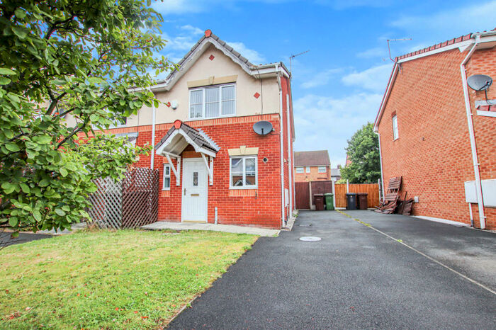 2 Bedroom Semi-Detached House To Rent In Zircon Close, Liverpool, Merseyside, L21