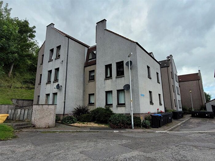 2 Bedroom Flat To Rent In Kingsgate, Stonehaven, Aberdeenshire, AB39