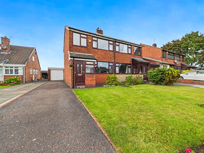 3 Bedroom Semi-Detached House For Sale In Broadway, Eccleston, St. Helens, WA10
