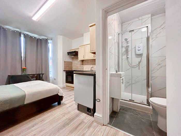 Studio To Rent In Uttoxeter New Road, Derby, DE22