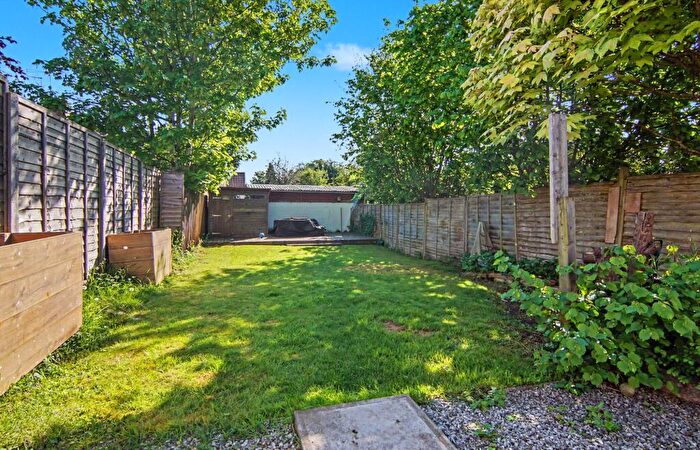 3 Bedroom Semi-Detached House For Sale In Jobs Lane, Coventry, CV4