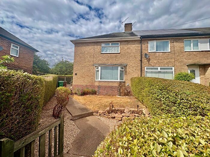 3 Bedroom Property To Rent In Pinewood Gardens, Nottingham, NG11