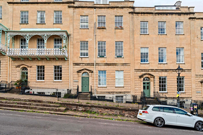 2 Bedroom Flat For Sale In Charlotte Street, Bristol, BS1