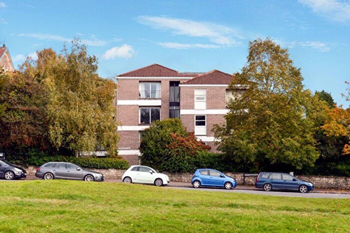 2 Bedroom Apartment For Sale In Downside Road | Clifton, BS8