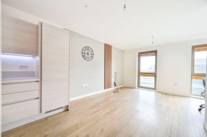 1 Bedroom Flat For Sale In Olympic Way, Wembley Park, Wembley, HA9