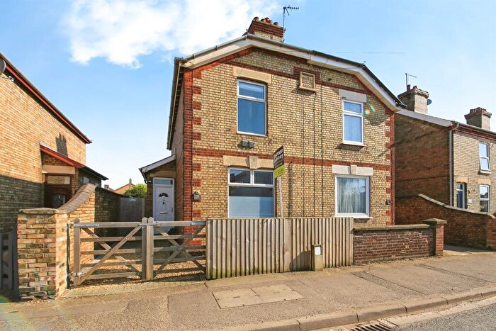 3 Bedroom Semi Detached House For Sale In Orchard Street, Whittlesey, Peterborough, PE7