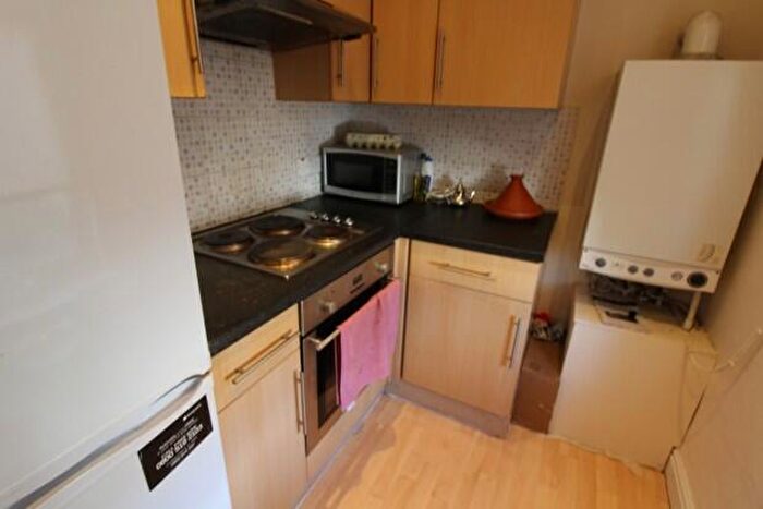 2 Bedroom Flat To Rent In Keppoch Street Cardiff, CF24