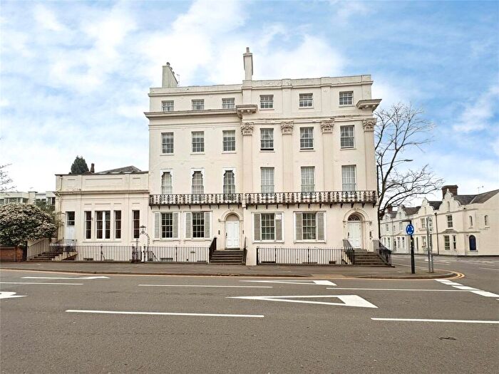 1 Bedroom Apartment For Sale In Kenilworth Road, Leamington Spa, Warwickshire, CV32