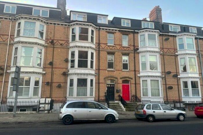 2 Bedroom Flat To Rent In Dorchester Road, Weymouth, DT4
