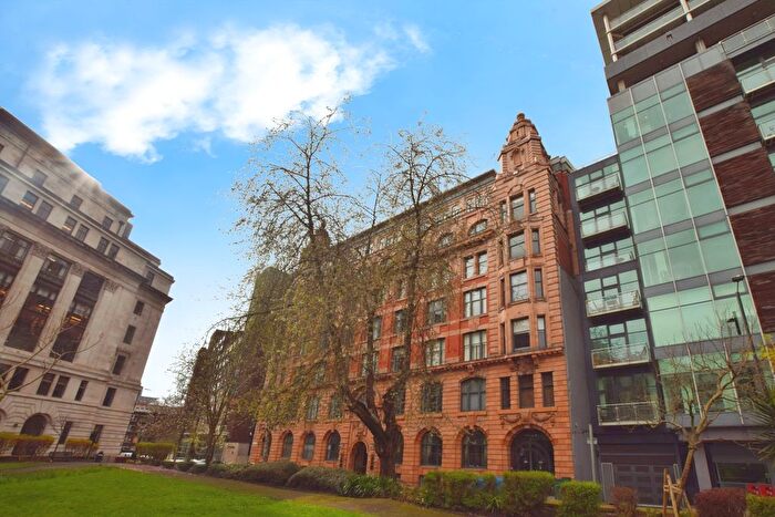 2 Bedroom Flat To Rent In Century Buildings, St. Marys Parsonage, Spinningfields, Manchester, M3