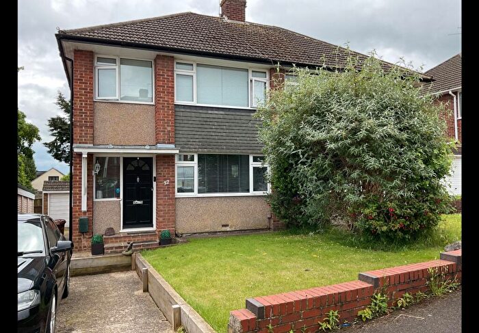 3 Bedroom Property To Rent In Strood, Rochester, ME2