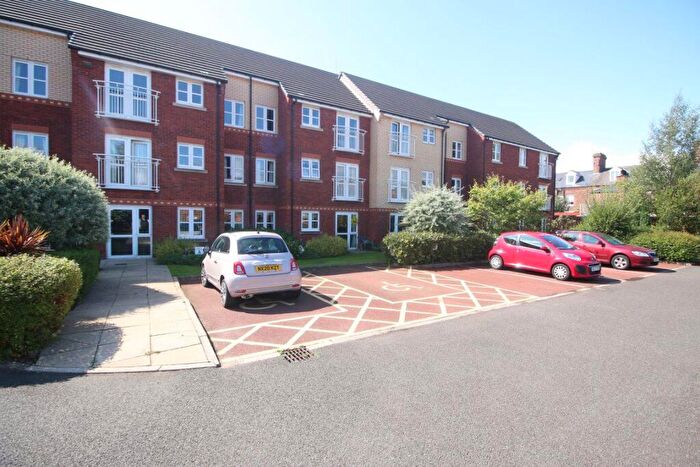 1 Bedroom Flat To Rent In Fairweather Court, Darlington, DL3