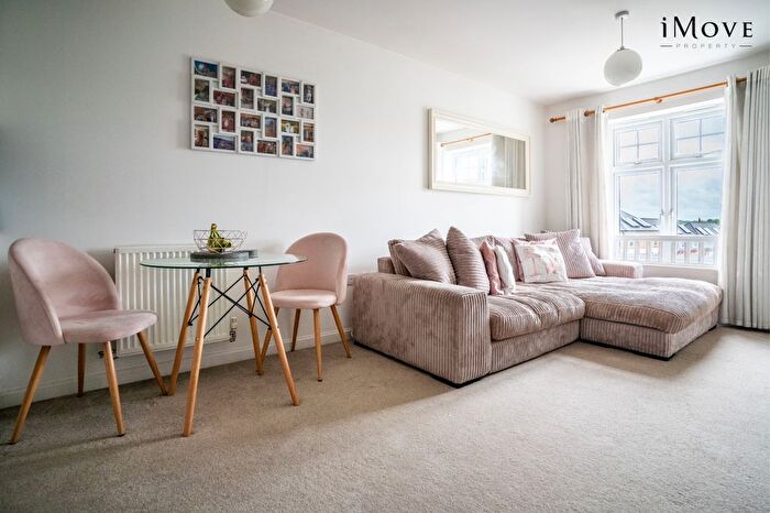 2 Bedroom Flat To Rent In Mackintosh Street, Bromley, BR2