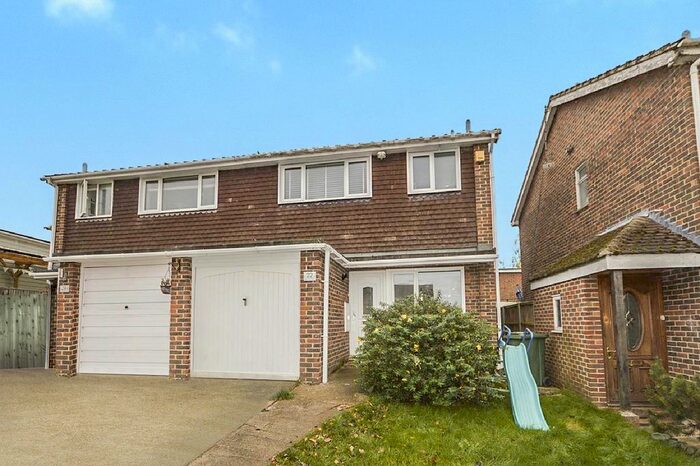 3 Bedroom Semi-Detached House To Rent In Field End Place, Boughton-Under-Blean, Faversham ME13