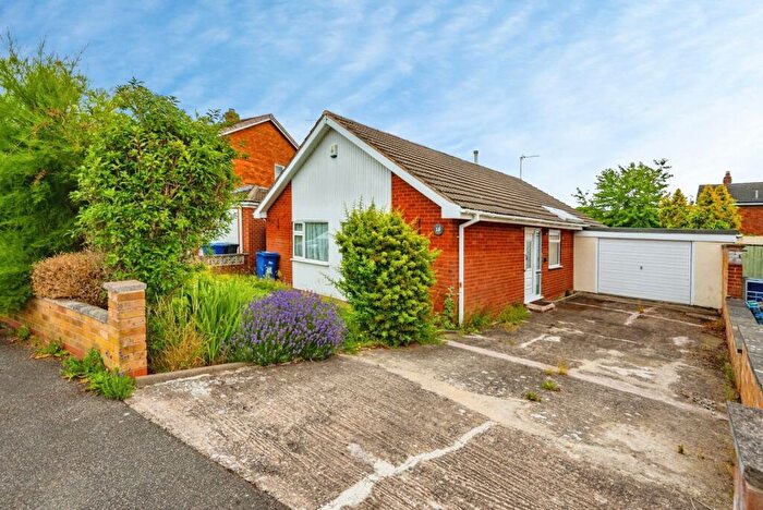 3 Bedroom Bungalow For Sale In Lightwood Road, Yoxall, Burton-on-Trent, Staffordshire, DE13