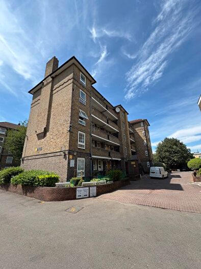 1 Bedroom Flat For Sale In Westferry Road, London, E14