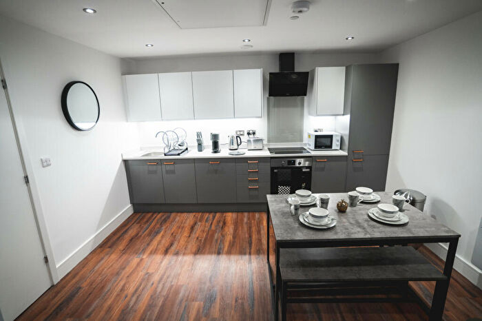 2 Bedroom Apartment To Rent In Great Central, Sheffield, Yorkshire, S3