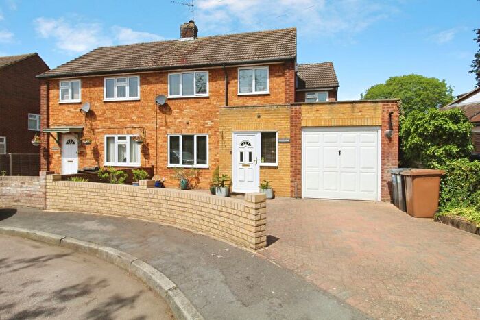 4 Bedroom Semi-Detached House For Sale In Cambridge Road, Wadesmill, SG12