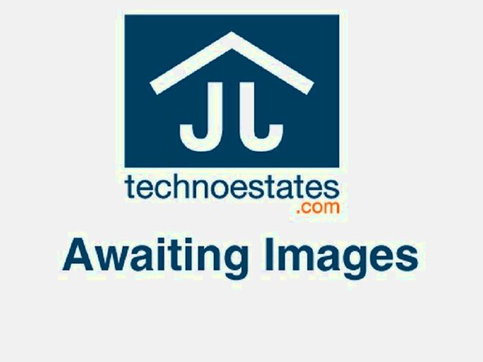 3 Bedroom Maisonette To Rent In Bookham Court, Mitcham, CR4