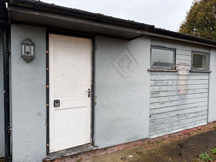 1 Bedroom Cottage For Sale In The Warren, Sturmer Road, New England, Essex, CO9