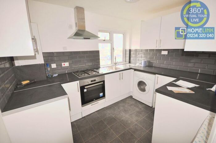 3 Bedroom Flat To Rent In Ramsey Close, Kempston, Bedford, MK42