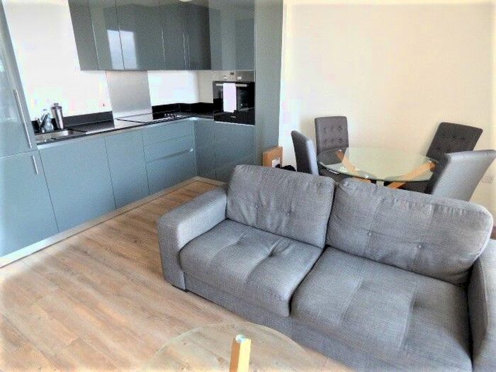 1 Bedroom Flat To Rent In Compton House Victory Parade, Woolwich Arsenal, SE18