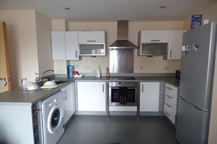 2 Bedroom Flat To Rent In Searl Street, Derby, DE1