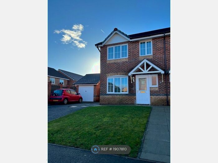 3 Bedroom Semi-Detached House To Rent In Charles Street, Brymbo, Wrexham, LL11