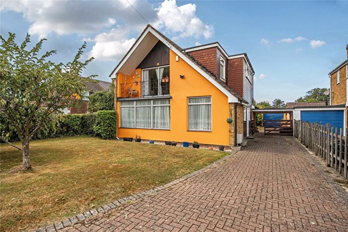 5 Bedroom Detached House For Sale In Village Green Avenue, Biggin Hill, Westerham, Kent, TN16