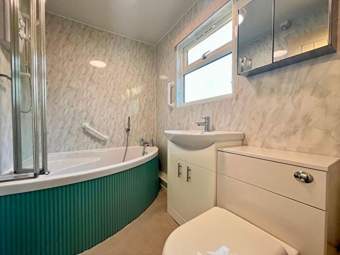 2 Bedroom Bungalow To Rent In Northumberland Street, Peterlee, SR8