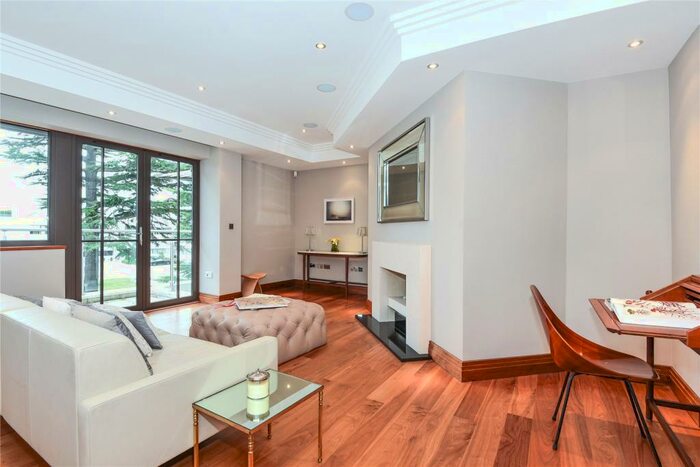 2 Bedroom Apartment To Rent In Charters Garden House, Charters Road, Ascot, Berkshire, SL5