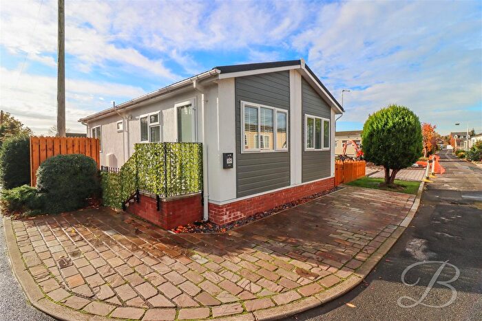 2 Bedroom Park Home For Sale In , Riverdale Park, Staveley, S43