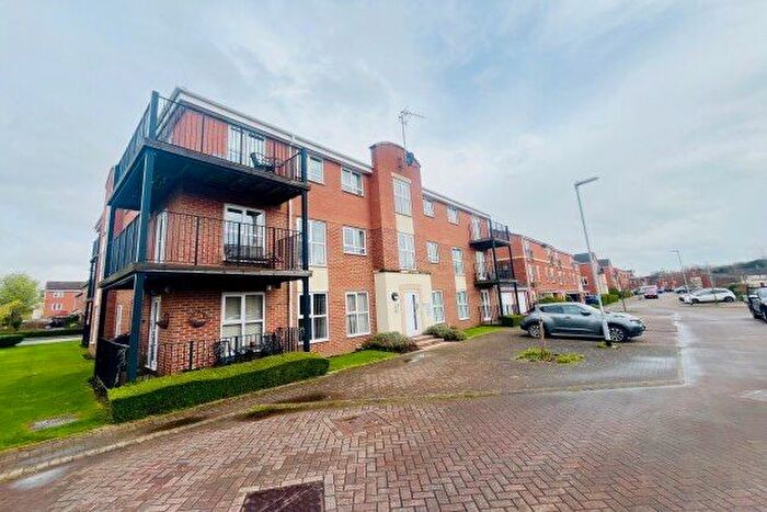 2 Bedroom Flat To Rent In Canon Lane, Rugeley, WS15