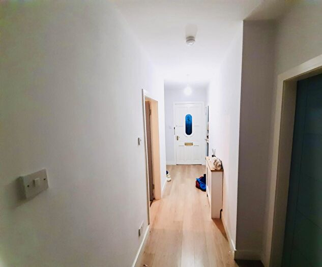 2 Bedroom Flat To Rent In Craggan Drive, Glasgow, G14