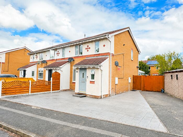 3 Bedroom End Of Terrace House For Sale In Staythorpe Road, Rushey Mead, Leicester, LE4