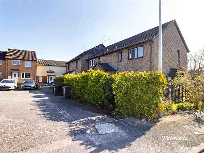 1 Bedroom Apartment To Rent In Sweet Briar Drive, Calcot, Reading, Berkshire, RG31