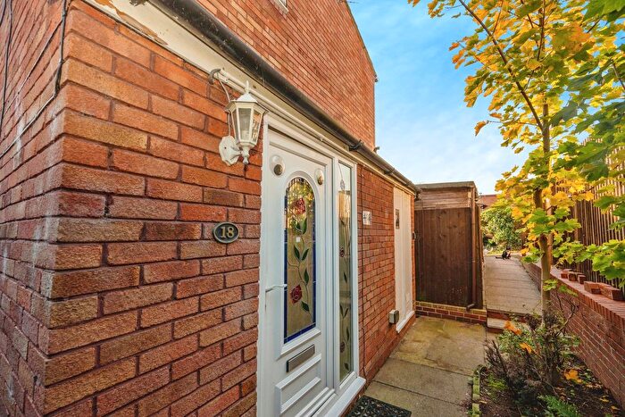 3 Bedroom Semi-Detached House For Sale In Witley Way, Stourport-On-Severn, DY13