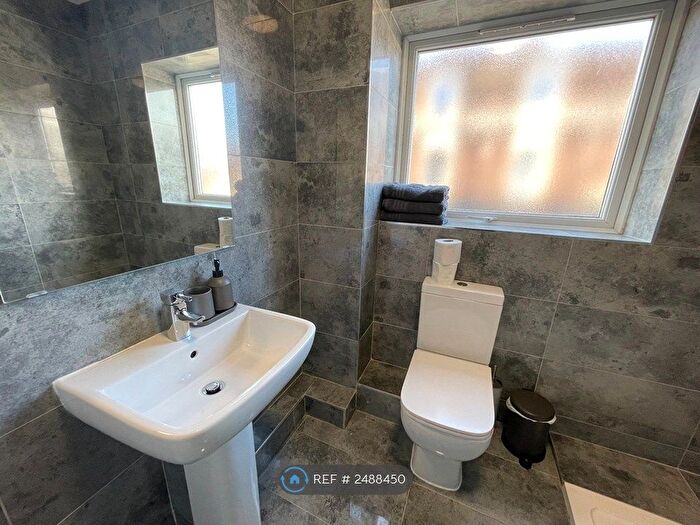 1 Bedroom Flat To Rent In Mill Street, Liverpool, L8