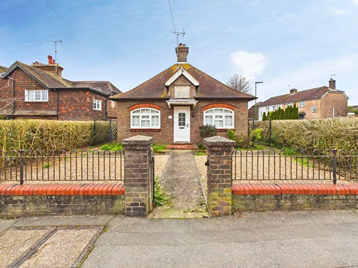 2 Bedroom Bungalow For Sale In Crawley Road, Horsham, West Sussex, RH12