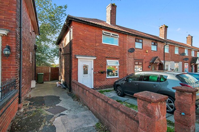 2 Bedroom End Of Terrace House To Rent In Mather Avenue, Weston Point, Runcorn, WA7