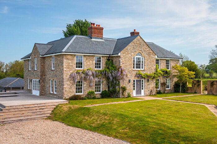 5 Bedroom Equestrian Facility For Sale In Fifehead Neville, Sturminster Newton, Dorset, DT10