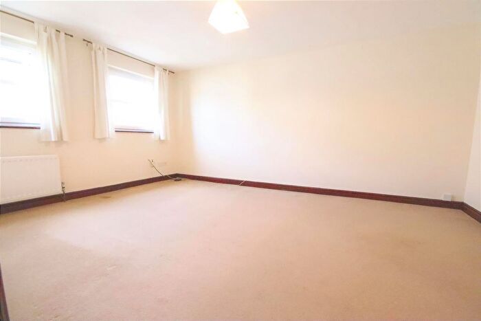 2 Bedroom Flat To Rent In Catharine Street, Cambridge, CB1