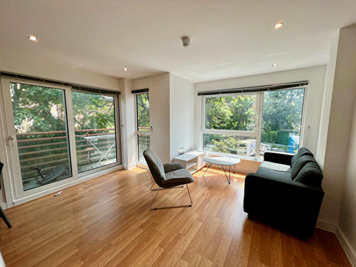 2 Bedroom Apartment To Rent In Rusholme Place, Manchester, M14