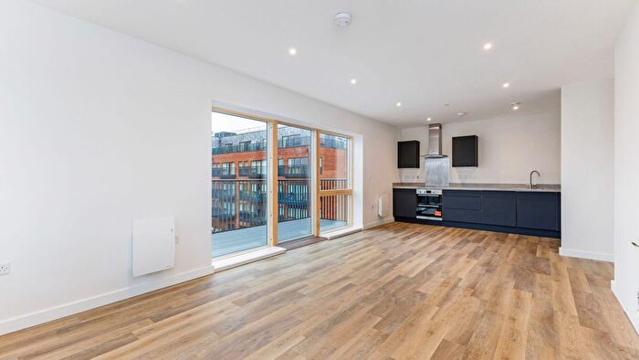 2 Bedroom Flat For Sale In John Barker Place, Hitchin, SG5