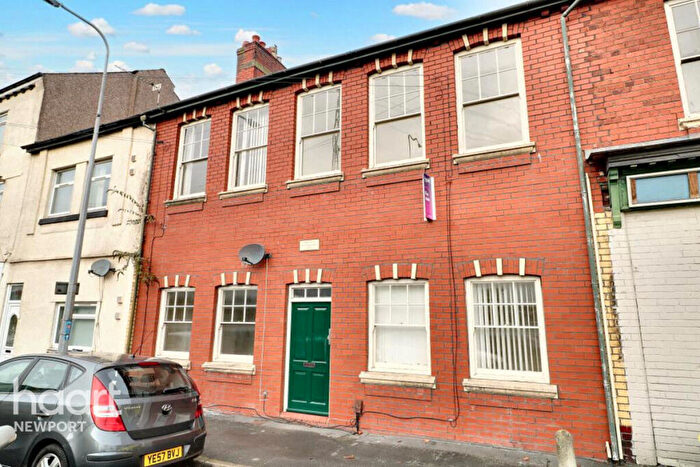 1 Bedroom Apartment To Rent In Watch House Parade, Newport, NP20