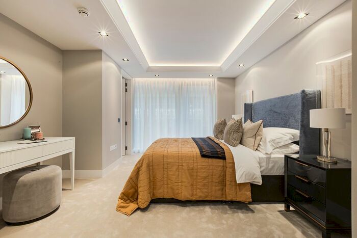 3 Bedroom Flat For Sale In Bolsover Street, Fitzrovia, W1W