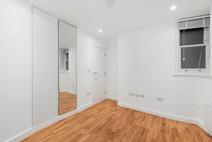 1 Bedroom Flat To Rent In Canfield Gardens, NW6