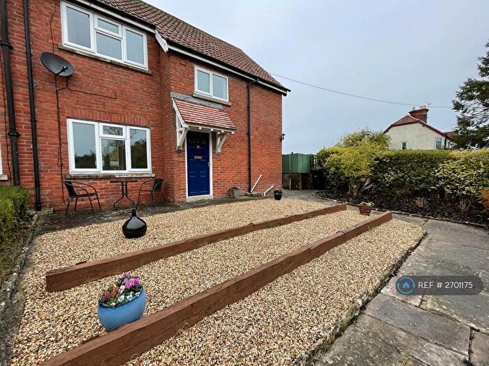 3 Bedroom Semi-Detached House To Rent In Ballingers, Urchfont, Devizes, SN10